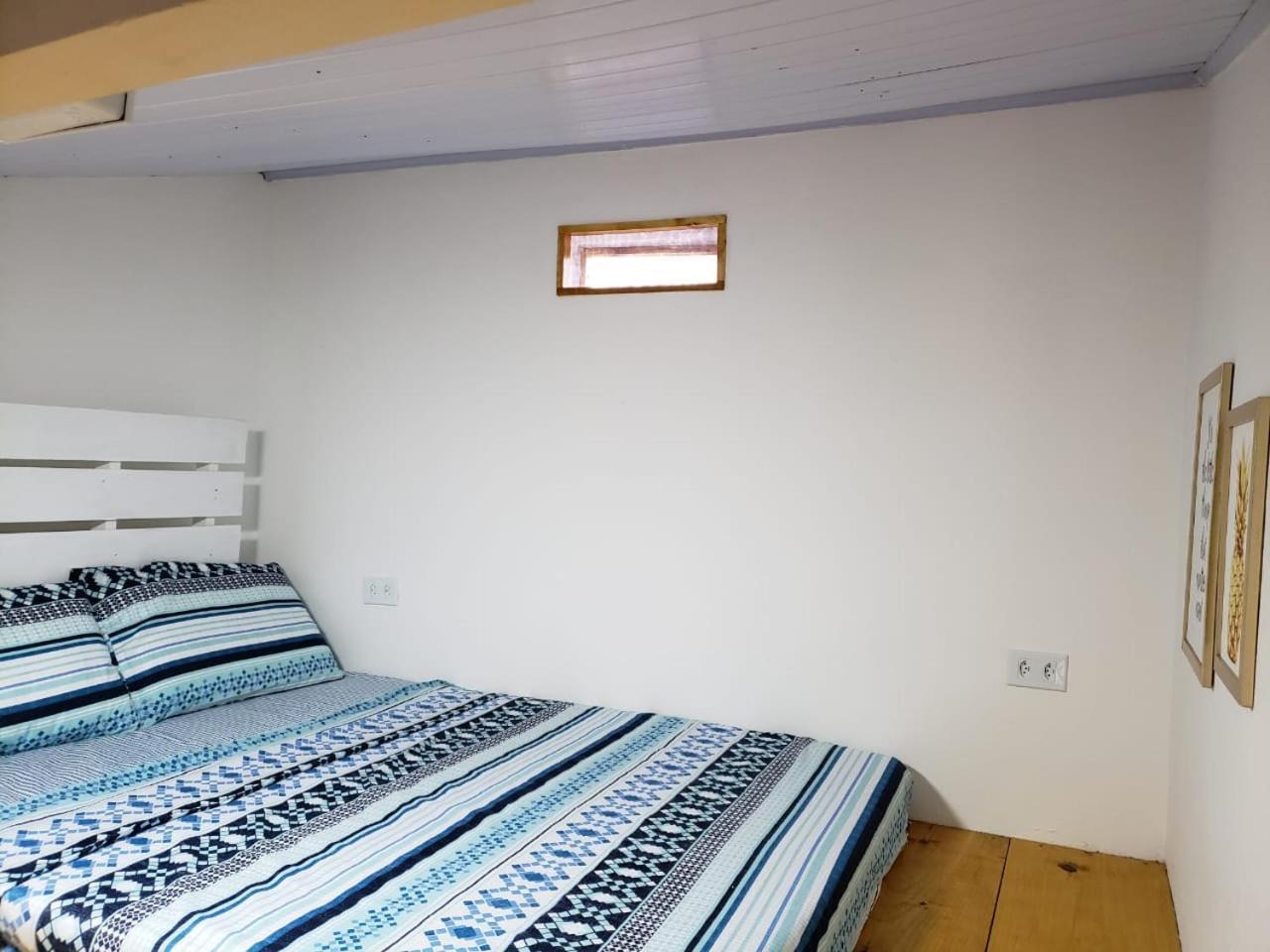 Santo Quintal Hostel Убатуба Экстерьер фото